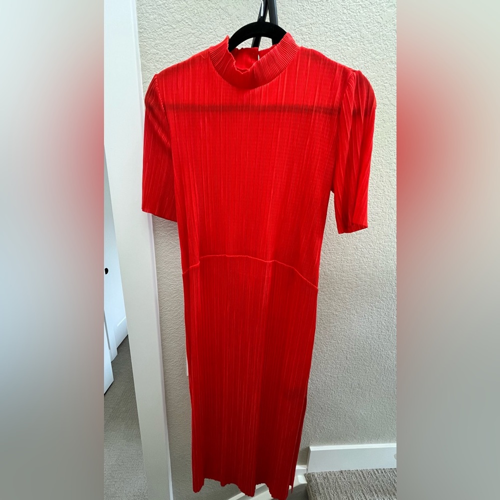 Brand New Never Worn Elegant Bright Orange Midi Dress